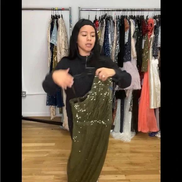 Ienna for Mac Duggal Dark Green Sequined Gown - Picture 2 of 4